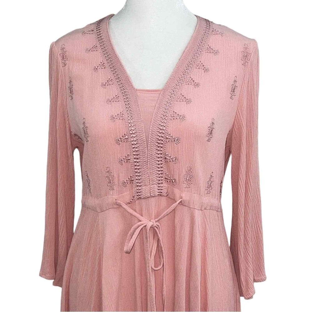 Indigo Soul Women's Dress Size S Boho Embroidered Pink Vintage Style Bell Sleeve